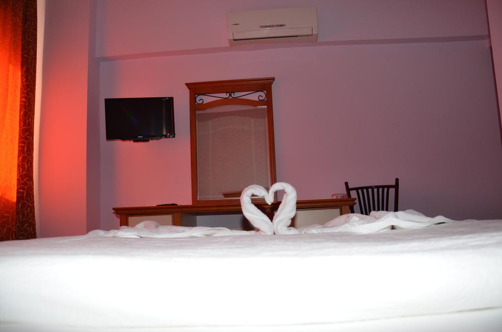 Ozturk Hotel Antalya Ruang foto