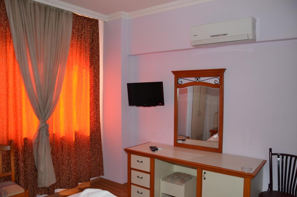 Ozturk Hotel Antalya Ruang foto