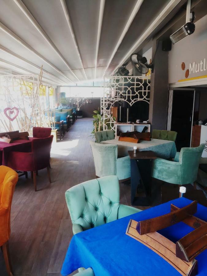 Ozturk Hotel Antalya Bagian luar foto