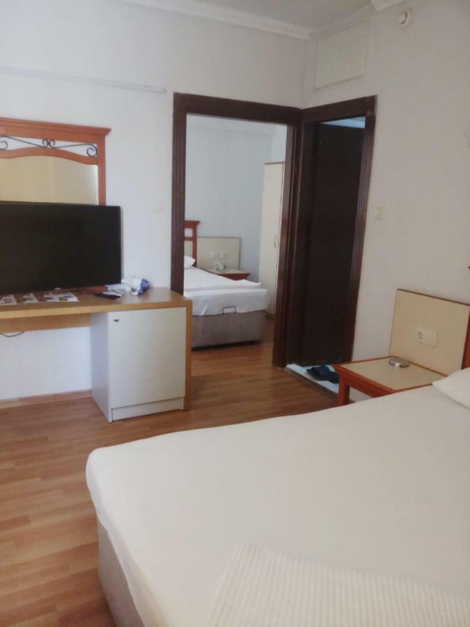 Ozturk Hotel Antalya Bagian luar foto